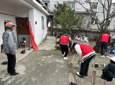 景德鎮市生態環境局園區二科開展學雷鋒紀念日主題志愿服務活動